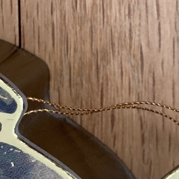 EUC Vintage Miniature Tea Set/Ornament #2177.
B. Shackman Company 1993 - Picture 10 of 14